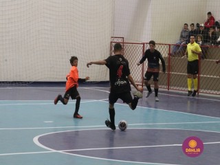 
<a style='margin-left: 5px;' class='btn btn-xs btn-social btn-facebook' href='https://www.facebook.com/sharer/sharer.php?u=https://boladovale.com.br/imgs/800-800-90/conteudo/fotos/1655/img6448.jpg' rel='popup' data-width='500' data-height='400'><i class='fa fa-facebook'></i>Compartilhar <span class='hidden-xs'>no Facebook</span>
</a> 
<a class='btn btn-default btn-xs' target='_blank' href='imgs/800-800-90/conteudo/fotos/1655/img6448.jpg'>
<span class='glyphicon glyphicon-cloud-download'></span> Salvar
</a> 
<span></span>