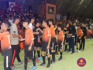 
<a style='margin-left: 5px;' class='btn btn-xs btn-social btn-facebook' href='https://www.facebook.com/sharer/sharer.php?u=https://boladovale.com.br/imgs/800-800-90/conteudo/fotos/1657/img6694.jpg' rel='popup' data-width='500' data-height='400'><i class='fa fa-facebook'></i>Compartilhar <span class='hidden-xs'>no Facebook</span>
</a> 
<a class='btn btn-default btn-xs' target='_blank' href='imgs/800-800-90/conteudo/fotos/1657/img6694.jpg'>
<span class='glyphicon glyphicon-cloud-download'></span> Salvar
</a> 
<span></span>