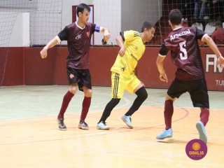 
<a style='margin-left: 5px;' class='btn btn-xs btn-social btn-facebook' href='https://www.facebook.com/sharer/sharer.php?u=https://boladovale.com.br/imgs/800-800-90/conteudo/fotos/1672/img7955.jpg' rel='popup' data-width='500' data-height='400'><i class='fa fa-facebook'></i>Compartilhar <span class='hidden-xs'>no Facebook</span>
</a> 
<a class='btn btn-default btn-xs' target='_blank' href='imgs/800-800-90/conteudo/fotos/1672/img7955.jpg'>
<span class='glyphicon glyphicon-cloud-download'></span> Salvar
</a> 
<span></span>