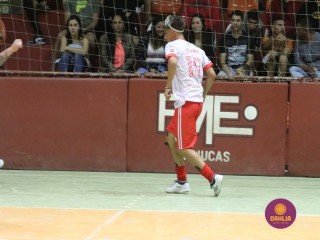 
<a style='margin-left: 5px;' class='btn btn-xs btn-social btn-facebook' href='https://www.facebook.com/sharer/sharer.php?u=https://boladovale.com.br/imgs/800-800-90/conteudo/fotos/1674/img8122.jpg' rel='popup' data-width='500' data-height='400'><i class='fa fa-facebook'></i>Compartilhar <span class='hidden-xs'>no Facebook</span>
</a> 
<a class='btn btn-default btn-xs' target='_blank' href='imgs/800-800-90/conteudo/fotos/1674/img8122.jpg'>
<span class='glyphicon glyphicon-cloud-download'></span> Salvar
</a> 
<span></span>
