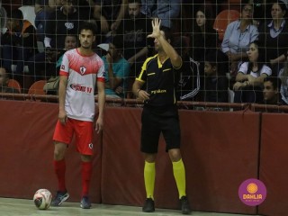 
<a style='margin-left: 5px;' class='btn btn-xs btn-social btn-facebook' href='https://www.facebook.com/sharer/sharer.php?u=https://boladovale.com.br/imgs/800-800-90/conteudo/fotos/1674/img8133.jpg' rel='popup' data-width='500' data-height='400'><i class='fa fa-facebook'></i>Compartilhar <span class='hidden-xs'>no Facebook</span>
</a> 
<a class='btn btn-default btn-xs' target='_blank' href='imgs/800-800-90/conteudo/fotos/1674/img8133.jpg'>
<span class='glyphicon glyphicon-cloud-download'></span> Salvar
</a> 
<span></span>