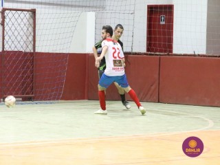 
<a style='margin-left: 5px;' class='btn btn-xs btn-social btn-facebook' href='https://www.facebook.com/sharer/sharer.php?u=https://boladovale.com.br/imgs/800-800-90/conteudo/fotos/1675/img8291.jpg' rel='popup' data-width='500' data-height='400'><i class='fa fa-facebook'></i>Compartilhar <span class='hidden-xs'>no Facebook</span>
</a> 
<a class='btn btn-default btn-xs' target='_blank' href='imgs/800-800-90/conteudo/fotos/1675/img8291.jpg'>
<span class='glyphicon glyphicon-cloud-download'></span> Salvar
</a> 
<span></span>