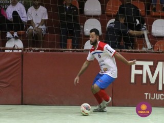 
<a style='margin-left: 5px;' class='btn btn-xs btn-social btn-facebook' href='https://www.facebook.com/sharer/sharer.php?u=https://boladovale.com.br/imgs/800-800-90/conteudo/fotos/1675/img8299.jpg' rel='popup' data-width='500' data-height='400'><i class='fa fa-facebook'></i>Compartilhar <span class='hidden-xs'>no Facebook</span>
</a> 
<a class='btn btn-default btn-xs' target='_blank' href='imgs/800-800-90/conteudo/fotos/1675/img8299.jpg'>
<span class='glyphicon glyphicon-cloud-download'></span> Salvar
</a> 
<span></span>