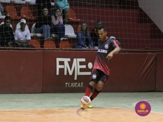 
<a style='margin-left: 5px;' class='btn btn-xs btn-social btn-facebook' href='https://www.facebook.com/sharer/sharer.php?u=https://boladovale.com.br/imgs/800-800-90/conteudo/fotos/1680/img8590.jpg' rel='popup' data-width='500' data-height='400'><i class='fa fa-facebook'></i>Compartilhar <span class='hidden-xs'>no Facebook</span>
</a> 
<a class='btn btn-default btn-xs' target='_blank' href='imgs/800-800-90/conteudo/fotos/1680/img8590.jpg'>
<span class='glyphicon glyphicon-cloud-download'></span> Salvar
</a> 
<span></span>