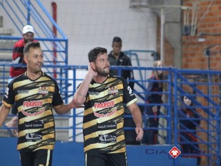 
<a style='margin-left: 5px;' class='btn btn-xs btn-social btn-facebook' href='https://www.facebook.com/sharer/sharer.php?u=https://boladovale.com.br/imgs/800-800-90/conteudo/fotos/1682/img9125.jpg' rel='popup' data-width='500' data-height='400'><i class='fa fa-facebook'></i>Compartilhar <span class='hidden-xs'>no Facebook</span>
</a> 
<a class='btn btn-default btn-xs' target='_blank' href='imgs/800-800-90/conteudo/fotos/1682/img9125.jpg'>
<span class='glyphicon glyphicon-cloud-download'></span> Salvar
</a> 
<span></span>