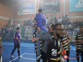 
<a style='margin-left: 5px;' class='btn btn-xs btn-social btn-facebook' href='https://www.facebook.com/sharer/sharer.php?u=https://boladovale.com.br/imgs/800-800-90/conteudo/fotos/1682/img9158.jpg' rel='popup' data-width='500' data-height='400'><i class='fa fa-facebook'></i>Compartilhar <span class='hidden-xs'>no Facebook</span>
</a> 
<a class='btn btn-default btn-xs' target='_blank' href='imgs/800-800-90/conteudo/fotos/1682/img9158.jpg'>
<span class='glyphicon glyphicon-cloud-download'></span> Salvar
</a> 
<span></span>
