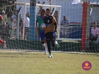
<a style='margin-left: 5px;' class='btn btn-xs btn-social btn-facebook' href='https://www.facebook.com/sharer/sharer.php?u=https://boladovale.com.br/imgs/800-800-90/conteudo/fotos/1684/img9497.jpg' rel='popup' data-width='500' data-height='400'><i class='fa fa-facebook'></i>Compartilhar <span class='hidden-xs'>no Facebook</span>
</a> 
<a class='btn btn-default btn-xs' target='_blank' href='imgs/800-800-90/conteudo/fotos/1684/img9497.jpg'>
<span class='glyphicon glyphicon-cloud-download'></span> Salvar
</a> 
<span></span>