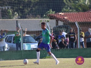 
<a style='margin-left: 5px;' class='btn btn-xs btn-social btn-facebook' href='https://www.facebook.com/sharer/sharer.php?u=https://boladovale.com.br/imgs/800-800-90/conteudo/fotos/1684/img9539.jpg' rel='popup' data-width='500' data-height='400'><i class='fa fa-facebook'></i>Compartilhar <span class='hidden-xs'>no Facebook</span>
</a> 
<a class='btn btn-default btn-xs' target='_blank' href='imgs/800-800-90/conteudo/fotos/1684/img9539.jpg'>
<span class='glyphicon glyphicon-cloud-download'></span> Salvar
</a> 
<span></span>