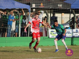 
<a style='margin-left: 5px;' class='btn btn-xs btn-social btn-facebook' href='https://www.facebook.com/sharer/sharer.php?u=https://boladovale.com.br/imgs/800-800-90/conteudo/fotos/1684/img9673.jpg' rel='popup' data-width='500' data-height='400'><i class='fa fa-facebook'></i>Compartilhar <span class='hidden-xs'>no Facebook</span>
</a> 
<a class='btn btn-default btn-xs' target='_blank' href='imgs/800-800-90/conteudo/fotos/1684/img9673.jpg'>
<span class='glyphicon glyphicon-cloud-download'></span> Salvar
</a> 
<span></span>