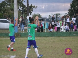 
<a style='margin-left: 5px;' class='btn btn-xs btn-social btn-facebook' href='https://www.facebook.com/sharer/sharer.php?u=https://boladovale.com.br/imgs/800-800-90/conteudo/fotos/1684/img9782.jpg' rel='popup' data-width='500' data-height='400'><i class='fa fa-facebook'></i>Compartilhar <span class='hidden-xs'>no Facebook</span>
</a> 
<a class='btn btn-default btn-xs' target='_blank' href='imgs/800-800-90/conteudo/fotos/1684/img9782.jpg'>
<span class='glyphicon glyphicon-cloud-download'></span> Salvar
</a> 
<span></span>