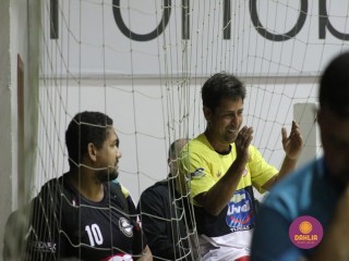 
<a style='margin-left: 5px;' class='btn btn-xs btn-social btn-facebook' href='https://www.facebook.com/sharer/sharer.php?u=https://boladovale.com.br/imgs/800-800-90/conteudo/fotos/1687/img0074.jpg' rel='popup' data-width='500' data-height='400'><i class='fa fa-facebook'></i>Compartilhar <span class='hidden-xs'>no Facebook</span>
</a> 
<a class='btn btn-default btn-xs' target='_blank' href='imgs/800-800-90/conteudo/fotos/1687/img0074.jpg'>
<span class='glyphicon glyphicon-cloud-download'></span> Salvar
</a> 
<span></span>