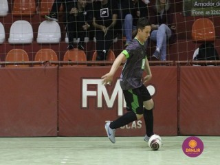 
<a style='margin-left: 5px;' class='btn btn-xs btn-social btn-facebook' href='https://www.facebook.com/sharer/sharer.php?u=https://boladovale.com.br/imgs/800-800-90/conteudo/fotos/1688/img0237.jpg' rel='popup' data-width='500' data-height='400'><i class='fa fa-facebook'></i>Compartilhar <span class='hidden-xs'>no Facebook</span>
</a> 
<a class='btn btn-default btn-xs' target='_blank' href='imgs/800-800-90/conteudo/fotos/1688/img0237.jpg'>
<span class='glyphicon glyphicon-cloud-download'></span> Salvar
</a> 
<span></span>