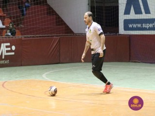 
<a style='margin-left: 5px;' class='btn btn-xs btn-social btn-facebook' href='https://www.facebook.com/sharer/sharer.php?u=https://boladovale.com.br/imgs/800-800-90/conteudo/fotos/1688/img0239.jpg' rel='popup' data-width='500' data-height='400'><i class='fa fa-facebook'></i>Compartilhar <span class='hidden-xs'>no Facebook</span>
</a> 
<a class='btn btn-default btn-xs' target='_blank' href='imgs/800-800-90/conteudo/fotos/1688/img0239.jpg'>
<span class='glyphicon glyphicon-cloud-download'></span> Salvar
</a> 
<span></span>