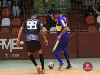 
<a style='margin-left: 5px;' class='btn btn-xs btn-social btn-facebook' href='https://www.facebook.com/sharer/sharer.php?u=https://boladovale.com.br/imgs/800-800-90/conteudo/fotos/1689/img0328.jpg' rel='popup' data-width='500' data-height='400'><i class='fa fa-facebook'></i>Compartilhar <span class='hidden-xs'>no Facebook</span>
</a> 
<a class='btn btn-default btn-xs' target='_blank' href='imgs/800-800-90/conteudo/fotos/1689/img0328.jpg'>
<span class='glyphicon glyphicon-cloud-download'></span> Salvar
</a> 
<span></span>