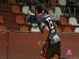 
<a style='margin-left: 5px;' class='btn btn-xs btn-social btn-facebook' href='https://www.facebook.com/sharer/sharer.php?u=https://boladovale.com.br/imgs/800-800-90/conteudo/fotos/1689/img0404.jpg' rel='popup' data-width='500' data-height='400'><i class='fa fa-facebook'></i>Compartilhar <span class='hidden-xs'>no Facebook</span>
</a> 
<a class='btn btn-default btn-xs' target='_blank' href='imgs/800-800-90/conteudo/fotos/1689/img0404.jpg'>
<span class='glyphicon glyphicon-cloud-download'></span> Salvar
</a> 
<span></span>