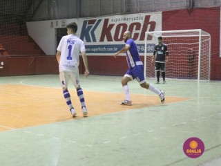 
<a style='margin-left: 5px;' class='btn btn-xs btn-social btn-facebook' href='https://www.facebook.com/sharer/sharer.php?u=https://boladovale.com.br/imgs/800-800-90/conteudo/fotos/1694/img0710.jpg' rel='popup' data-width='500' data-height='400'><i class='fa fa-facebook'></i>Compartilhar <span class='hidden-xs'>no Facebook</span>
</a> 
<a class='btn btn-default btn-xs' target='_blank' href='imgs/800-800-90/conteudo/fotos/1694/img0710.jpg'>
<span class='glyphicon glyphicon-cloud-download'></span> Salvar
</a> 
<span></span>