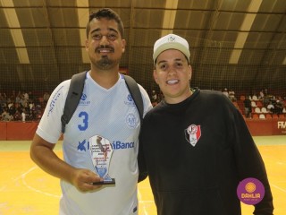 
<a style='margin-left: 5px;' class='btn btn-xs btn-social btn-facebook' href='https://www.facebook.com/sharer/sharer.php?u=https://boladovale.com.br/imgs/800-800-90/conteudo/fotos/1694/img0746.jpg' rel='popup' data-width='500' data-height='400'><i class='fa fa-facebook'></i>Compartilhar <span class='hidden-xs'>no Facebook</span>
</a> 
<a class='btn btn-default btn-xs' target='_blank' href='imgs/800-800-90/conteudo/fotos/1694/img0746.jpg'>
<span class='glyphicon glyphicon-cloud-download'></span> Salvar
</a> 
<span></span>