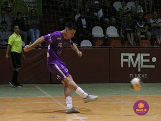 
<a style='margin-left: 5px;' class='btn btn-xs btn-social btn-facebook' href='https://www.facebook.com/sharer/sharer.php?u=https://boladovale.com.br/imgs/800-800-90/conteudo/fotos/1695/img0825.jpg' rel='popup' data-width='500' data-height='400'><i class='fa fa-facebook'></i>Compartilhar <span class='hidden-xs'>no Facebook</span>
</a> 
<a class='btn btn-default btn-xs' target='_blank' href='imgs/800-800-90/conteudo/fotos/1695/img0825.jpg'>
<span class='glyphicon glyphicon-cloud-download'></span> Salvar
</a> 
<span></span>