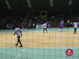 
<a style='margin-left: 5px;' class='btn btn-xs btn-social btn-facebook' href='https://www.facebook.com/sharer/sharer.php?u=https://boladovale.com.br/imgs/800-800-90/conteudo/fotos/1695/img0857.jpg' rel='popup' data-width='500' data-height='400'><i class='fa fa-facebook'></i>Compartilhar <span class='hidden-xs'>no Facebook</span>
</a> 
<a class='btn btn-default btn-xs' target='_blank' href='imgs/800-800-90/conteudo/fotos/1695/img0857.jpg'>
<span class='glyphicon glyphicon-cloud-download'></span> Salvar
</a> 
<span></span>