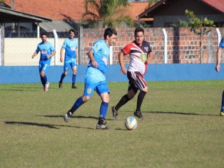
<a style='margin-left: 5px;' class='btn btn-xs btn-social btn-facebook' href='https://www.facebook.com/sharer/sharer.php?u=https://boladovale.com.br/imgs/800-800-90/conteudo/fotos/1699/img7045.jpg' rel='popup' data-width='500' data-height='400'><i class='fa fa-facebook'></i>Compartilhar <span class='hidden-xs'>no Facebook</span>
</a> 
<a class='btn btn-default btn-xs' target='_blank' href='imgs/800-800-90/conteudo/fotos/1699/img7045.jpg'>
<span class='glyphicon glyphicon-cloud-download'></span> Salvar
</a> 
<span></span>