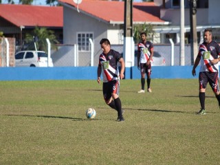 
<a style='margin-left: 5px;' class='btn btn-xs btn-social btn-facebook' href='https://www.facebook.com/sharer/sharer.php?u=https://boladovale.com.br/imgs/800-800-90/conteudo/fotos/1699/img7049.jpg' rel='popup' data-width='500' data-height='400'><i class='fa fa-facebook'></i>Compartilhar <span class='hidden-xs'>no Facebook</span>
</a> 
<a class='btn btn-default btn-xs' target='_blank' href='imgs/800-800-90/conteudo/fotos/1699/img7049.jpg'>
<span class='glyphicon glyphicon-cloud-download'></span> Salvar
</a> 
<span></span>