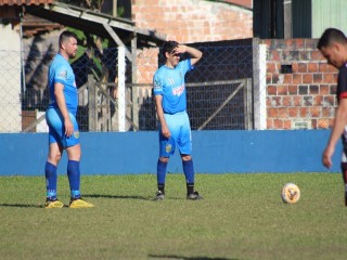 
<a style='margin-left: 5px;' class='btn btn-xs btn-social btn-facebook' href='https://www.facebook.com/sharer/sharer.php?u=https://boladovale.com.br/imgs/800-800-90/conteudo/fotos/1699/img7084.jpg' rel='popup' data-width='500' data-height='400'><i class='fa fa-facebook'></i>Compartilhar <span class='hidden-xs'>no Facebook</span>
</a> 
<a class='btn btn-default btn-xs' target='_blank' href='imgs/800-800-90/conteudo/fotos/1699/img7084.jpg'>
<span class='glyphicon glyphicon-cloud-download'></span> Salvar
</a> 
<span></span>