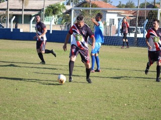
<a style='margin-left: 5px;' class='btn btn-xs btn-social btn-facebook' href='https://www.facebook.com/sharer/sharer.php?u=https://boladovale.com.br/imgs/800-800-90/conteudo/fotos/1699/img7107.jpg' rel='popup' data-width='500' data-height='400'><i class='fa fa-facebook'></i>Compartilhar <span class='hidden-xs'>no Facebook</span>
</a> 
<a class='btn btn-default btn-xs' target='_blank' href='imgs/800-800-90/conteudo/fotos/1699/img7107.jpg'>
<span class='glyphicon glyphicon-cloud-download'></span> Salvar
</a> 
<span></span>
