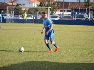 
<a style='margin-left: 5px;' class='btn btn-xs btn-social btn-facebook' href='https://www.facebook.com/sharer/sharer.php?u=https://boladovale.com.br/imgs/800-800-90/conteudo/fotos/1699/img7143.jpg' rel='popup' data-width='500' data-height='400'><i class='fa fa-facebook'></i>Compartilhar <span class='hidden-xs'>no Facebook</span>
</a> 
<a class='btn btn-default btn-xs' target='_blank' href='imgs/800-800-90/conteudo/fotos/1699/img7143.jpg'>
<span class='glyphicon glyphicon-cloud-download'></span> Salvar
</a> 
<span></span>