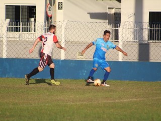 
<a style='margin-left: 5px;' class='btn btn-xs btn-social btn-facebook' href='https://www.facebook.com/sharer/sharer.php?u=https://boladovale.com.br/imgs/800-800-90/conteudo/fotos/1699/img7202.jpg' rel='popup' data-width='500' data-height='400'><i class='fa fa-facebook'></i>Compartilhar <span class='hidden-xs'>no Facebook</span>
</a> 
<a class='btn btn-default btn-xs' target='_blank' href='imgs/800-800-90/conteudo/fotos/1699/img7202.jpg'>
<span class='glyphicon glyphicon-cloud-download'></span> Salvar
</a> 
<span></span>