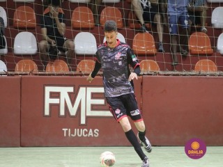 
<a style='margin-left: 5px;' class='btn btn-xs btn-social btn-facebook' href='https://www.facebook.com/sharer/sharer.php?u=https://boladovale.com.br/imgs/800-800-90/conteudo/fotos/1711/img2529.jpg' rel='popup' data-width='500' data-height='400'><i class='fa fa-facebook'></i>Compartilhar <span class='hidden-xs'>no Facebook</span>
</a> 
<a class='btn btn-default btn-xs' target='_blank' href='imgs/800-800-90/conteudo/fotos/1711/img2529.jpg'>
<span class='glyphicon glyphicon-cloud-download'></span> Salvar
</a> 
<span></span>
