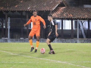 
<a style='margin-left: 5px;' class='btn btn-xs btn-social btn-facebook' href='https://www.facebook.com/sharer/sharer.php?u=https://boladovale.com.br/imgs/800-800-90/conteudo/fotos/1726/img0315.jpg' rel='popup' data-width='500' data-height='400'><i class='fa fa-facebook'></i>Compartilhar <span class='hidden-xs'>no Facebook</span>
</a> 
<a class='btn btn-default btn-xs' target='_blank' href='imgs/800-800-90/conteudo/fotos/1726/img0315.jpg'>
<span class='glyphicon glyphicon-cloud-download'></span> Salvar
</a> 
<span></span>