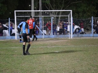 
<a style='margin-left: 5px;' class='btn btn-xs btn-social btn-facebook' href='https://www.facebook.com/sharer/sharer.php?u=https://boladovale.com.br/imgs/800-800-90/conteudo/fotos/1726/img0337.jpg' rel='popup' data-width='500' data-height='400'><i class='fa fa-facebook'></i>Compartilhar <span class='hidden-xs'>no Facebook</span>
</a> 
<a class='btn btn-default btn-xs' target='_blank' href='imgs/800-800-90/conteudo/fotos/1726/img0337.jpg'>
<span class='glyphicon glyphicon-cloud-download'></span> Salvar
</a> 
<span></span>
