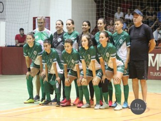 
<a style='margin-left: 5px;' class='btn btn-xs btn-social btn-facebook' href='https://www.facebook.com/sharer/sharer.php?u=https://boladovale.com.br/imgs/800-800-90/conteudo/fotos/1729/img9111.jpg' rel='popup' data-width='500' data-height='400'><i class='fa fa-facebook'></i>Compartilhar <span class='hidden-xs'>no Facebook</span>
</a> 
<a class='btn btn-default btn-xs' target='_blank' href='imgs/800-800-90/conteudo/fotos/1729/img9111.jpg'>
<span class='glyphicon glyphicon-cloud-download'></span> Salvar
</a> 
<span></span>