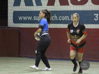 
<a style='margin-left: 5px;' class='btn btn-xs btn-social btn-facebook' href='https://www.facebook.com/sharer/sharer.php?u=https://boladovale.com.br/imgs/800-800-90/conteudo/fotos/1729/img9129.jpg' rel='popup' data-width='500' data-height='400'><i class='fa fa-facebook'></i>Compartilhar <span class='hidden-xs'>no Facebook</span>
</a> 
<a class='btn btn-default btn-xs' target='_blank' href='imgs/800-800-90/conteudo/fotos/1729/img9129.jpg'>
<span class='glyphicon glyphicon-cloud-download'></span> Salvar
</a> 
<span></span>