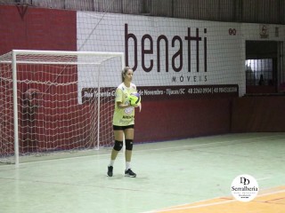 
<a style='margin-left: 5px;' class='btn btn-xs btn-social btn-facebook' href='https://www.facebook.com/sharer/sharer.php?u=https://boladovale.com.br/imgs/800-800-90/conteudo/fotos/1731/img8420.jpg' rel='popup' data-width='500' data-height='400'><i class='fa fa-facebook'></i>Compartilhar <span class='hidden-xs'>no Facebook</span>
</a> 
<a class='btn btn-default btn-xs' target='_blank' href='imgs/800-800-90/conteudo/fotos/1731/img8420.jpg'>
<span class='glyphicon glyphicon-cloud-download'></span> Salvar
</a> 
<span></span>