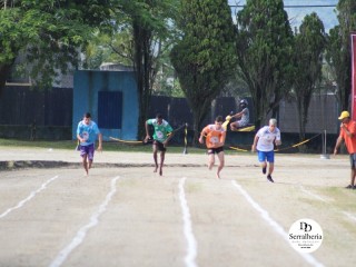
<a style='margin-left: 5px;' class='btn btn-xs btn-social btn-facebook' href='https://www.facebook.com/sharer/sharer.php?u=https://boladovale.com.br/imgs/800-800-90/conteudo/fotos/1734/img9231.jpg' rel='popup' data-width='500' data-height='400'><i class='fa fa-facebook'></i>Compartilhar <span class='hidden-xs'>no Facebook</span>
</a> 
<a class='btn btn-default btn-xs' target='_blank' href='imgs/800-800-90/conteudo/fotos/1734/img9231.jpg'>
<span class='glyphicon glyphicon-cloud-download'></span> Salvar
</a> 
<span></span>