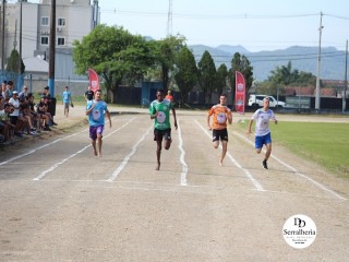 
<a style='margin-left: 5px;' class='btn btn-xs btn-social btn-facebook' href='https://www.facebook.com/sharer/sharer.php?u=https://boladovale.com.br/imgs/800-800-90/conteudo/fotos/1734/img9237.jpg' rel='popup' data-width='500' data-height='400'><i class='fa fa-facebook'></i>Compartilhar <span class='hidden-xs'>no Facebook</span>
</a> 
<a class='btn btn-default btn-xs' target='_blank' href='imgs/800-800-90/conteudo/fotos/1734/img9237.jpg'>
<span class='glyphicon glyphicon-cloud-download'></span> Salvar
</a> 
<span></span>