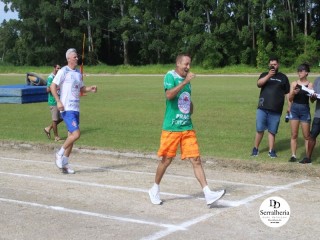 
<a style='margin-left: 5px;' class='btn btn-xs btn-social btn-facebook' href='https://www.facebook.com/sharer/sharer.php?u=https://boladovale.com.br/imgs/800-800-90/conteudo/fotos/1736/img8612.jpg' rel='popup' data-width='500' data-height='400'><i class='fa fa-facebook'></i>Compartilhar <span class='hidden-xs'>no Facebook</span>
</a> 
<a class='btn btn-default btn-xs' target='_blank' href='imgs/800-800-90/conteudo/fotos/1736/img8612.jpg'>
<span class='glyphicon glyphicon-cloud-download'></span> Salvar
</a> 
<span></span>