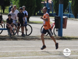 
<a style='margin-left: 5px;' class='btn btn-xs btn-social btn-facebook' href='https://www.facebook.com/sharer/sharer.php?u=https://boladovale.com.br/imgs/800-800-90/conteudo/fotos/1736/img9344.jpg' rel='popup' data-width='500' data-height='400'><i class='fa fa-facebook'></i>Compartilhar <span class='hidden-xs'>no Facebook</span>
</a> 
<a class='btn btn-default btn-xs' target='_blank' href='imgs/800-800-90/conteudo/fotos/1736/img9344.jpg'>
<span class='glyphicon glyphicon-cloud-download'></span> Salvar
</a> 
<span></span>