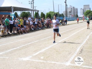 
<a style='margin-left: 5px;' class='btn btn-xs btn-social btn-facebook' href='https://www.facebook.com/sharer/sharer.php?u=https://boladovale.com.br/imgs/800-800-90/conteudo/fotos/1737/img8695.jpg' rel='popup' data-width='500' data-height='400'><i class='fa fa-facebook'></i>Compartilhar <span class='hidden-xs'>no Facebook</span>
</a> 
<a class='btn btn-default btn-xs' target='_blank' href='imgs/800-800-90/conteudo/fotos/1737/img8695.jpg'>
<span class='glyphicon glyphicon-cloud-download'></span> Salvar
</a> 
<span></span>