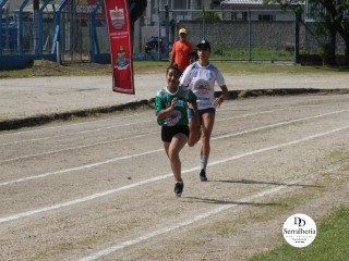 
<a style='margin-left: 5px;' class='btn btn-xs btn-social btn-facebook' href='https://www.facebook.com/sharer/sharer.php?u=https://boladovale.com.br/imgs/800-800-90/conteudo/fotos/1737/img9405.jpg' rel='popup' data-width='500' data-height='400'><i class='fa fa-facebook'></i>Compartilhar <span class='hidden-xs'>no Facebook</span>
</a> 
<a class='btn btn-default btn-xs' target='_blank' href='imgs/800-800-90/conteudo/fotos/1737/img9405.jpg'>
<span class='glyphicon glyphicon-cloud-download'></span> Salvar
</a> 
<span></span>