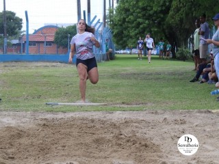 
<a style='margin-left: 5px;' class='btn btn-xs btn-social btn-facebook' href='https://www.facebook.com/sharer/sharer.php?u=https://boladovale.com.br/imgs/800-800-90/conteudo/fotos/1739/img9482.jpg' rel='popup' data-width='500' data-height='400'><i class='fa fa-facebook'></i>Compartilhar <span class='hidden-xs'>no Facebook</span>
</a> 
<a class='btn btn-default btn-xs' target='_blank' href='imgs/800-800-90/conteudo/fotos/1739/img9482.jpg'>
<span class='glyphicon glyphicon-cloud-download'></span> Salvar
</a> 
<span></span>