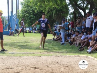 
<a style='margin-left: 5px;' class='btn btn-xs btn-social btn-facebook' href='https://www.facebook.com/sharer/sharer.php?u=https://boladovale.com.br/imgs/800-800-90/conteudo/fotos/1740/img8978.jpg' rel='popup' data-width='500' data-height='400'><i class='fa fa-facebook'></i>Compartilhar <span class='hidden-xs'>no Facebook</span>
</a> 
<a class='btn btn-default btn-xs' target='_blank' href='imgs/800-800-90/conteudo/fotos/1740/img8978.jpg'>
<span class='glyphicon glyphicon-cloud-download'></span> Salvar
</a> 
<span></span>