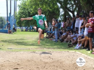 
<a style='margin-left: 5px;' class='btn btn-xs btn-social btn-facebook' href='https://www.facebook.com/sharer/sharer.php?u=https://boladovale.com.br/imgs/800-800-90/conteudo/fotos/1740/img9009.jpg' rel='popup' data-width='500' data-height='400'><i class='fa fa-facebook'></i>Compartilhar <span class='hidden-xs'>no Facebook</span>
</a> 
<a class='btn btn-default btn-xs' target='_blank' href='imgs/800-800-90/conteudo/fotos/1740/img9009.jpg'>
<span class='glyphicon glyphicon-cloud-download'></span> Salvar
</a> 
<span></span>