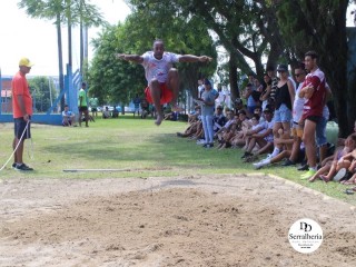 
<a style='margin-left: 5px;' class='btn btn-xs btn-social btn-facebook' href='https://www.facebook.com/sharer/sharer.php?u=https://boladovale.com.br/imgs/800-800-90/conteudo/fotos/1740/img9041.jpg' rel='popup' data-width='500' data-height='400'><i class='fa fa-facebook'></i>Compartilhar <span class='hidden-xs'>no Facebook</span>
</a> 
<a class='btn btn-default btn-xs' target='_blank' href='imgs/800-800-90/conteudo/fotos/1740/img9041.jpg'>
<span class='glyphicon glyphicon-cloud-download'></span> Salvar
</a> 
<span></span>