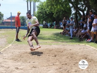 
<a style='margin-left: 5px;' class='btn btn-xs btn-social btn-facebook' href='https://www.facebook.com/sharer/sharer.php?u=https://boladovale.com.br/imgs/800-800-90/conteudo/fotos/1740/img9061.jpg' rel='popup' data-width='500' data-height='400'><i class='fa fa-facebook'></i>Compartilhar <span class='hidden-xs'>no Facebook</span>
</a> 
<a class='btn btn-default btn-xs' target='_blank' href='imgs/800-800-90/conteudo/fotos/1740/img9061.jpg'>
<span class='glyphicon glyphicon-cloud-download'></span> Salvar
</a> 
<span></span>