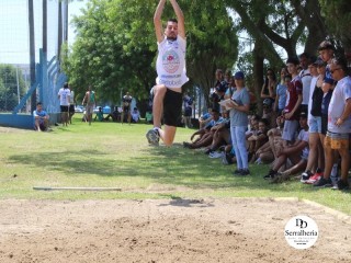 
<a style='margin-left: 5px;' class='btn btn-xs btn-social btn-facebook' href='https://www.facebook.com/sharer/sharer.php?u=https://boladovale.com.br/imgs/800-800-90/conteudo/fotos/1740/img9102.jpg' rel='popup' data-width='500' data-height='400'><i class='fa fa-facebook'></i>Compartilhar <span class='hidden-xs'>no Facebook</span>
</a> 
<a class='btn btn-default btn-xs' target='_blank' href='imgs/800-800-90/conteudo/fotos/1740/img9102.jpg'>
<span class='glyphicon glyphicon-cloud-download'></span> Salvar
</a> 
<span></span>