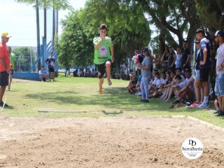 
<a style='margin-left: 5px;' class='btn btn-xs btn-social btn-facebook' href='https://www.facebook.com/sharer/sharer.php?u=https://boladovale.com.br/imgs/800-800-90/conteudo/fotos/1740/img9151.jpg' rel='popup' data-width='500' data-height='400'><i class='fa fa-facebook'></i>Compartilhar <span class='hidden-xs'>no Facebook</span>
</a> 
<a class='btn btn-default btn-xs' target='_blank' href='imgs/800-800-90/conteudo/fotos/1740/img9151.jpg'>
<span class='glyphicon glyphicon-cloud-download'></span> Salvar
</a> 
<span></span>