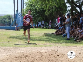 
<a style='margin-left: 5px;' class='btn btn-xs btn-social btn-facebook' href='https://www.facebook.com/sharer/sharer.php?u=https://boladovale.com.br/imgs/800-800-90/conteudo/fotos/1740/img9196.jpg' rel='popup' data-width='500' data-height='400'><i class='fa fa-facebook'></i>Compartilhar <span class='hidden-xs'>no Facebook</span>
</a> 
<a class='btn btn-default btn-xs' target='_blank' href='imgs/800-800-90/conteudo/fotos/1740/img9196.jpg'>
<span class='glyphicon glyphicon-cloud-download'></span> Salvar
</a> 
<span></span>