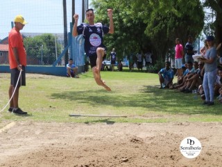 
<a style='margin-left: 5px;' class='btn btn-xs btn-social btn-facebook' href='https://www.facebook.com/sharer/sharer.php?u=https://boladovale.com.br/imgs/800-800-90/conteudo/fotos/1740/img9237.jpg' rel='popup' data-width='500' data-height='400'><i class='fa fa-facebook'></i>Compartilhar <span class='hidden-xs'>no Facebook</span>
</a> 
<a class='btn btn-default btn-xs' target='_blank' href='imgs/800-800-90/conteudo/fotos/1740/img9237.jpg'>
<span class='glyphicon glyphicon-cloud-download'></span> Salvar
</a> 
<span></span>